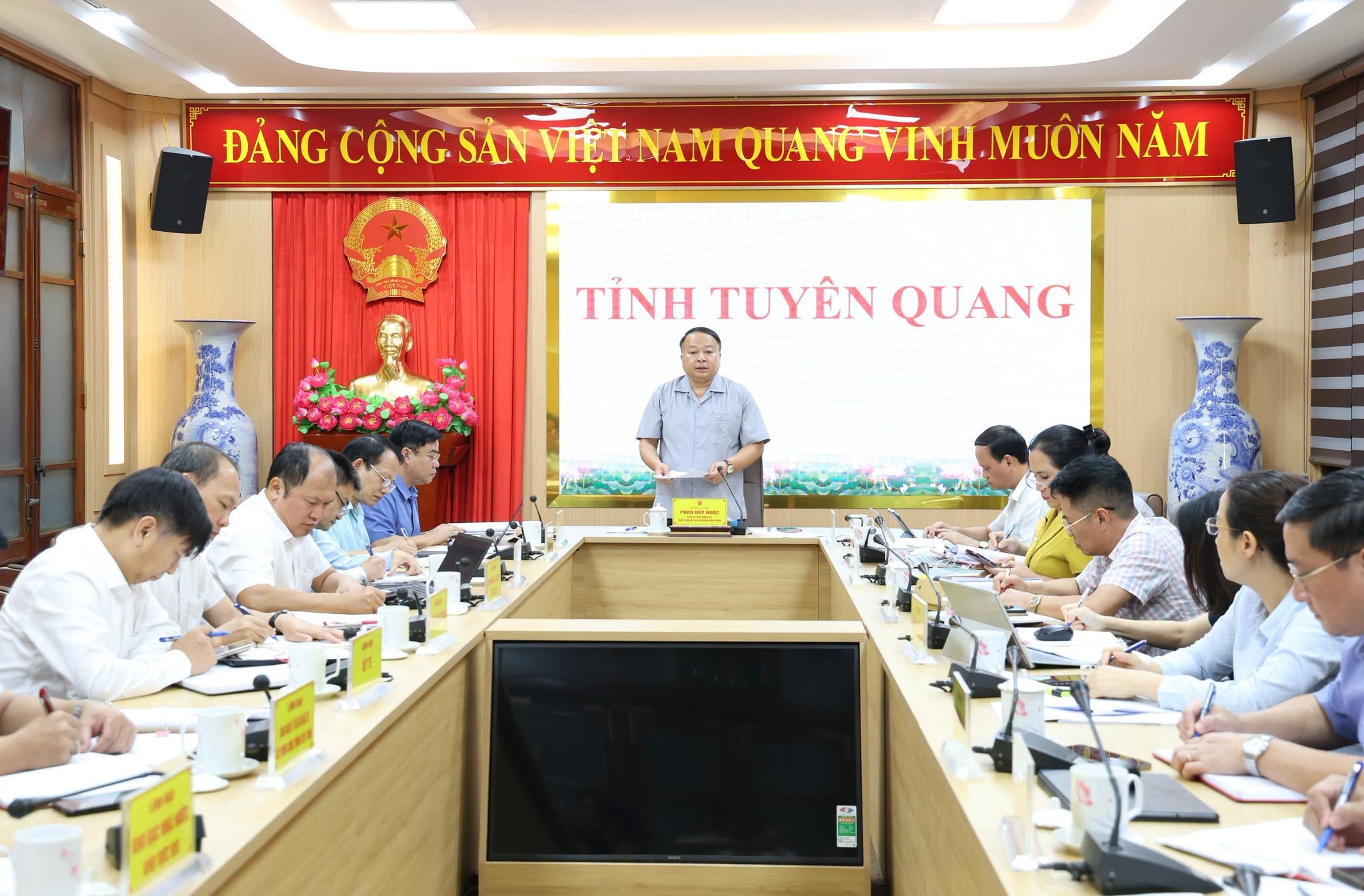 Ảnh tin