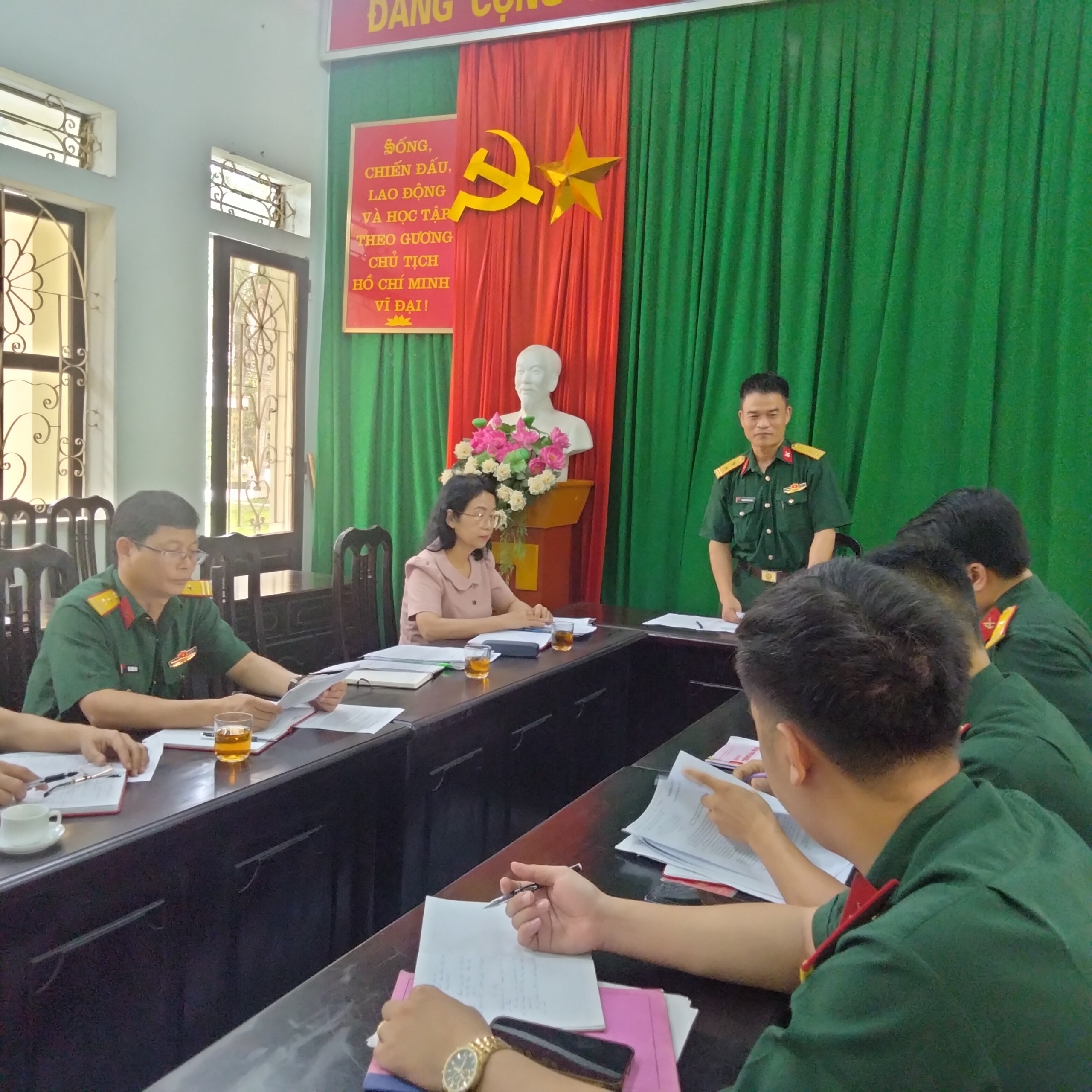 Ảnh tin