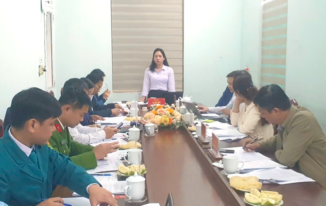 Ban Thường vụ Đảng ủy xã Xuân Vân tổ chức hội nghị kiểm điểm và đánh giá, xếp loại chất lượng đối với tập thể, cá nhân năm 2025