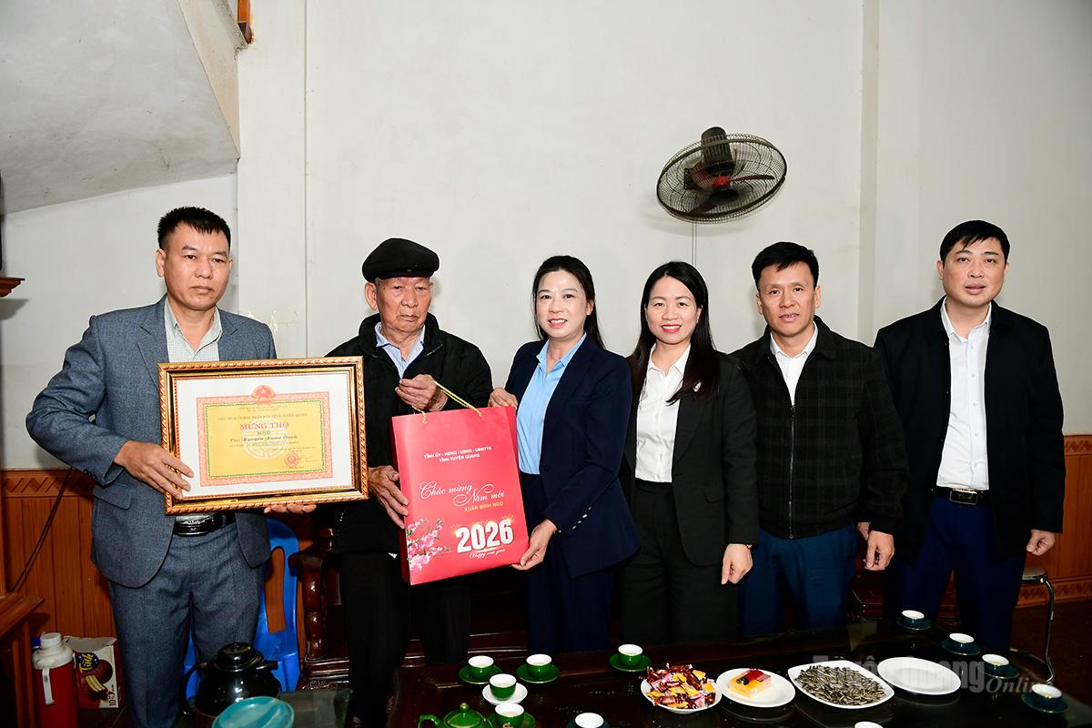 Ảnh tin