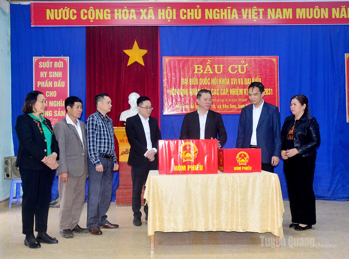 Ảnh tin