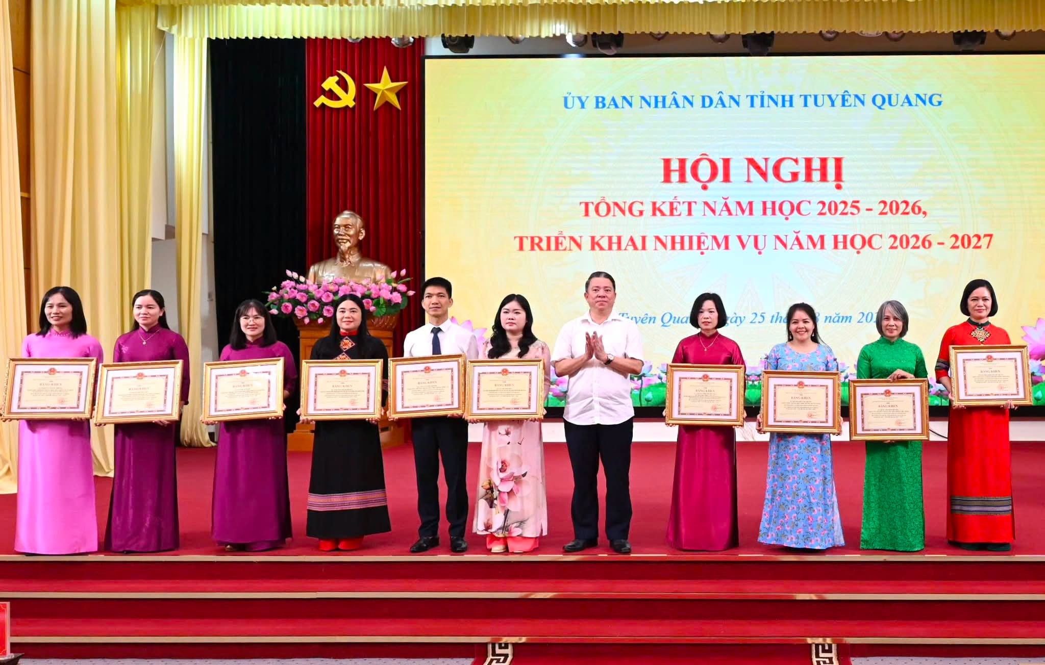 Ảnh tin