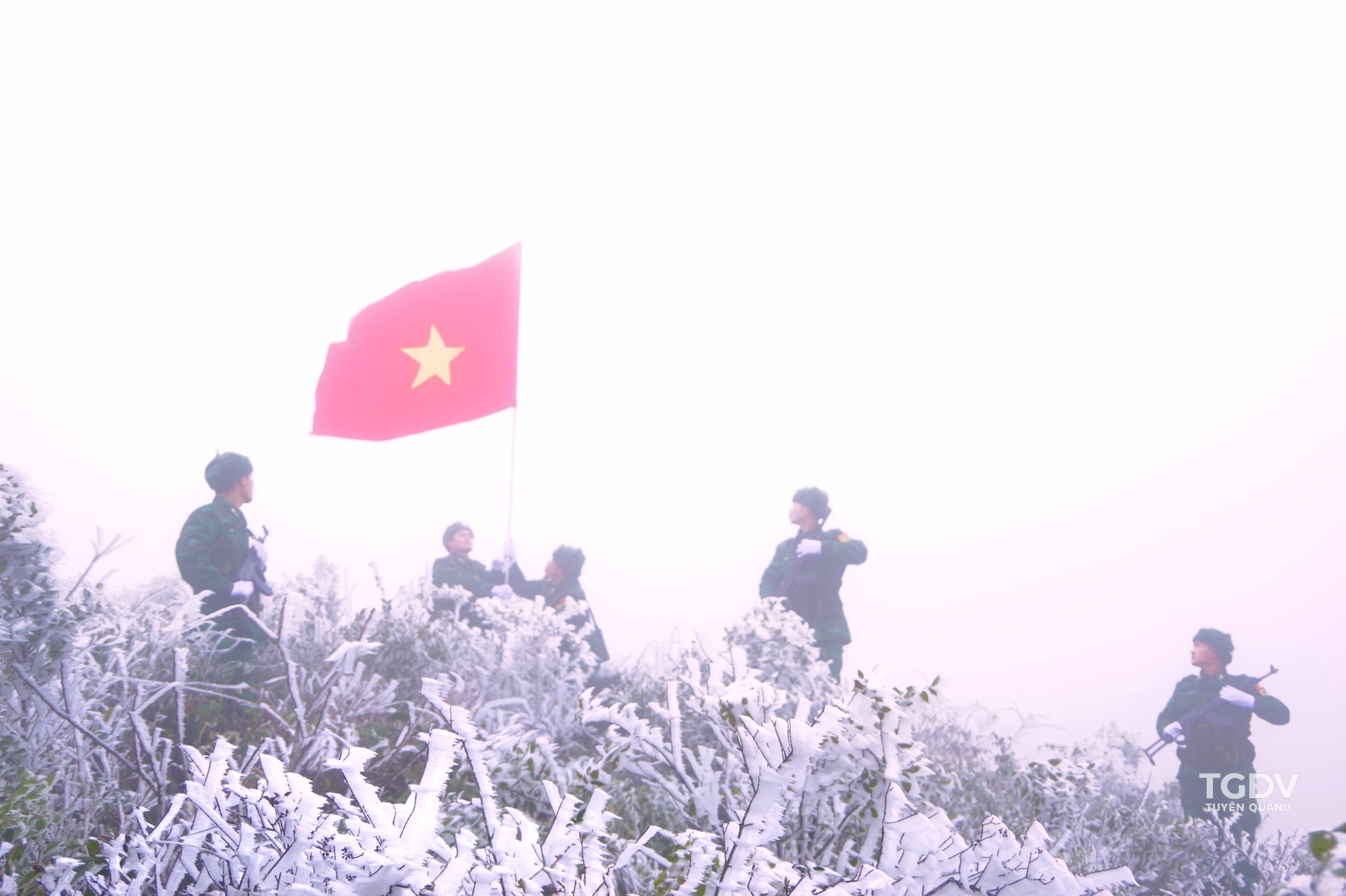 Ảnh tin