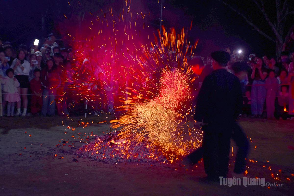 Ảnh tin