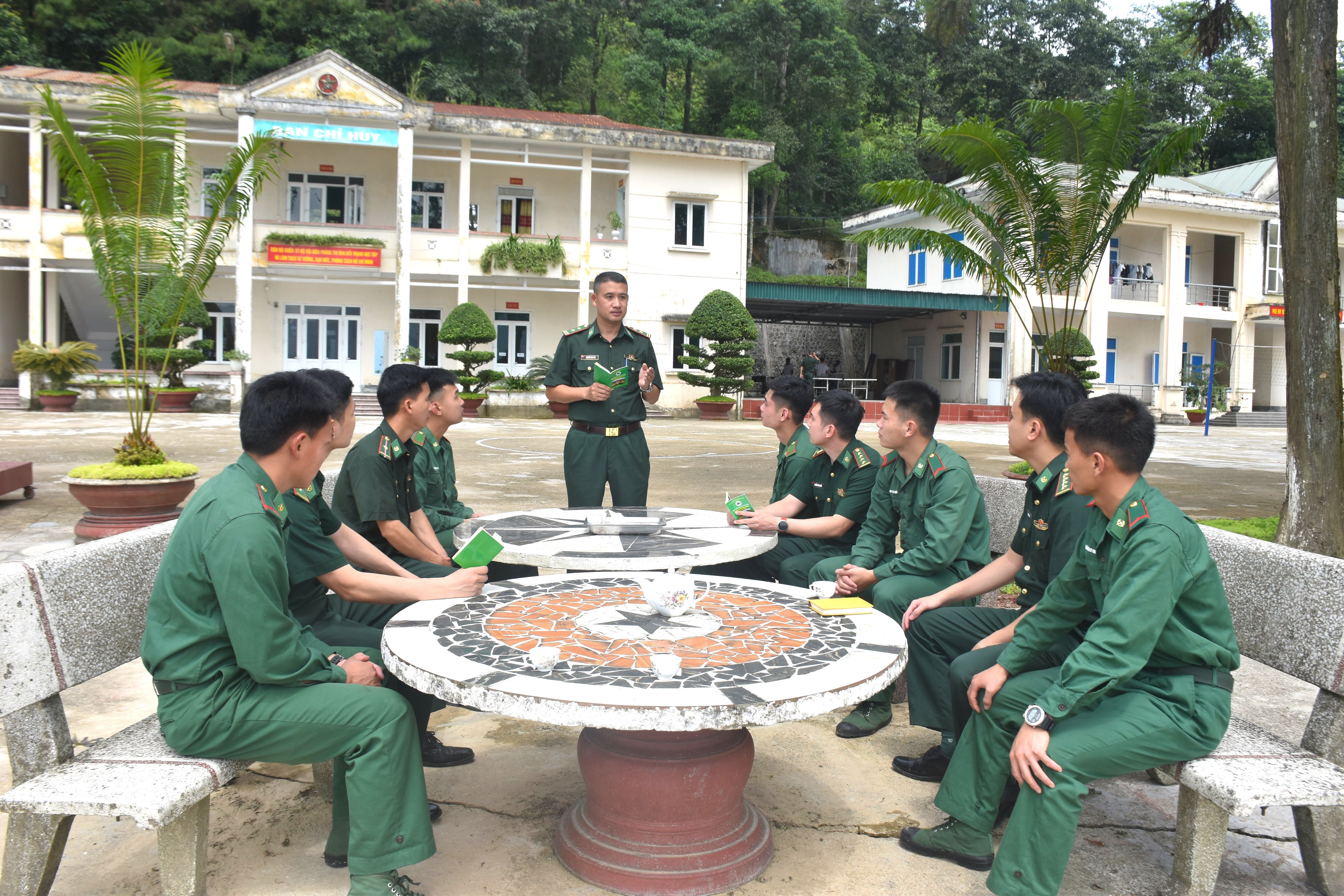 Ảnh tin