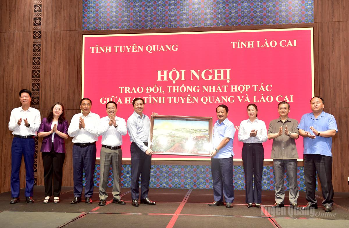 Ảnh tin